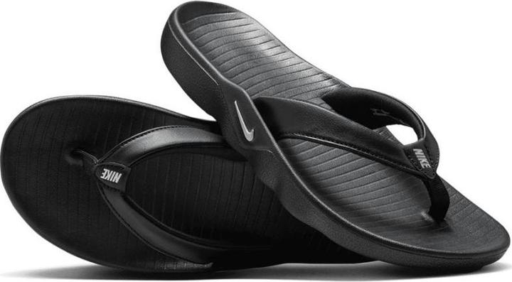 Produktbild Nike Wmns Marina Black / White (40.5)