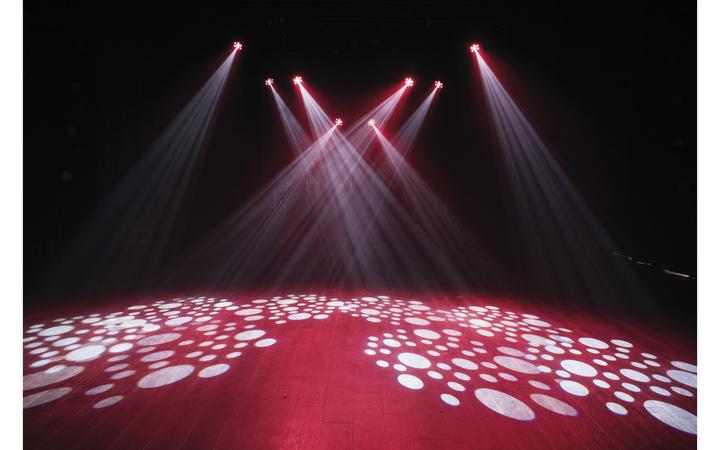 Produktbild Showtec Shark Combi Spot One (LED)