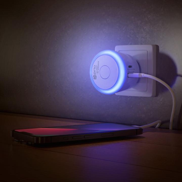 Produktbild prio Fast Charge Wall Charger 20W PD (USB C) + QC 3.0 (USB A) Night Light blue (20 W, 2 Ports)