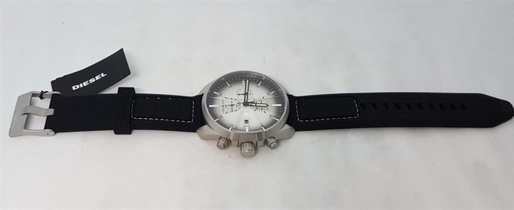 Produktbild Diesel DZ4483 MS9 Chrono Analoge Herren Quarz Uhr Silikon, Edelstahl, Schwarz/Silber (Chronograph, 47 mm)