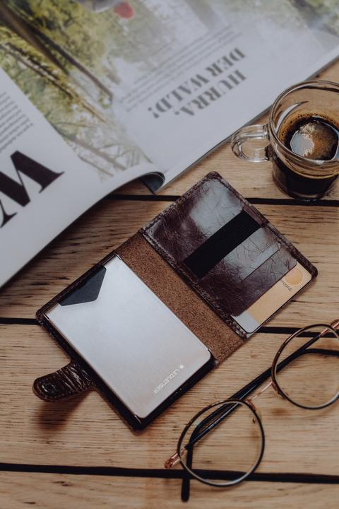 Actual product image Ledlenser Wallet Lite Wallet Vintage