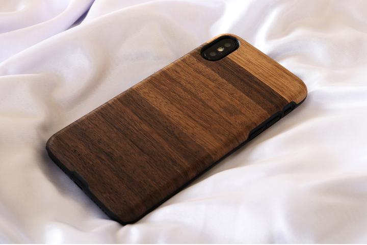 Actual product image Man&Wood SmartPhone case iPhone X/XS fango black (Apple iPhone X, Apple iPhone XS)