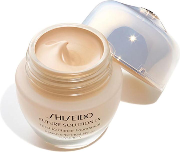 Image du produit Shiseido Fond de teint éclat total (Or 3)