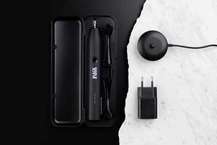 Actual product image Curaprox Hydrosonic Black is White (Sonic toothbrush)