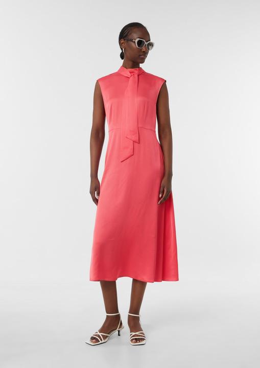 Immagine prodotto Comma Kleid Ausgestelltes Satinkleid in Midilänge mit Bindedetail (36)