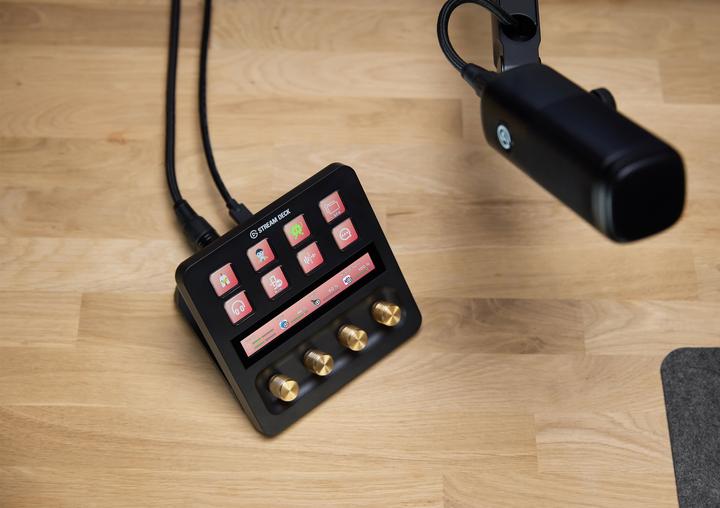 Actual product image Elgato XLR Dock for Stream Deck + (USB)