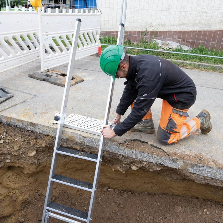 Produktbild Munk Stufen-Baugrubenleiter 4 Stufen inkl. Handläufe (Anlegeleiter, 225 cm)