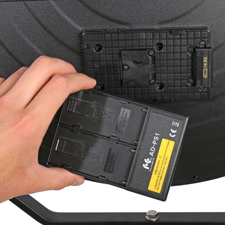 Actual product image Falcon Eyes Bi-colour LED lamp Sophiez SO-68TD on 230V (Surface luminaire)