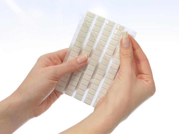 Immagine prodotto tesa Stucco adesivo TACK, pastiglie adesive modellabili, 80 pezzi (1 kg)
