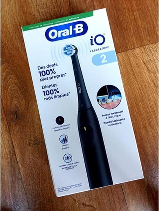 Actual product image Oral-B Pro with 3 Cleaning Modes and Pressure Sensor (Oscillating toothbrush)