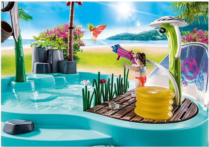 Immagine prodotto Playmobil Piscina piccola con spruzzatore d'acqua (70610, Divertimento in famiglia Playmobil)