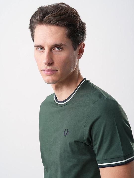 Produktbild Fred Perry M1588 (XXL)