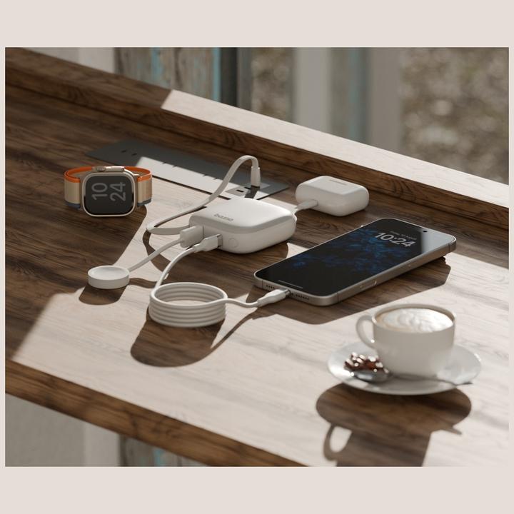 Produktbild Energea PowerBank 4w1 Bazic Fusion 10000mAh PD20W USB-C/Lightning black (10000 mAh, 20 W, 22.50 Wh)