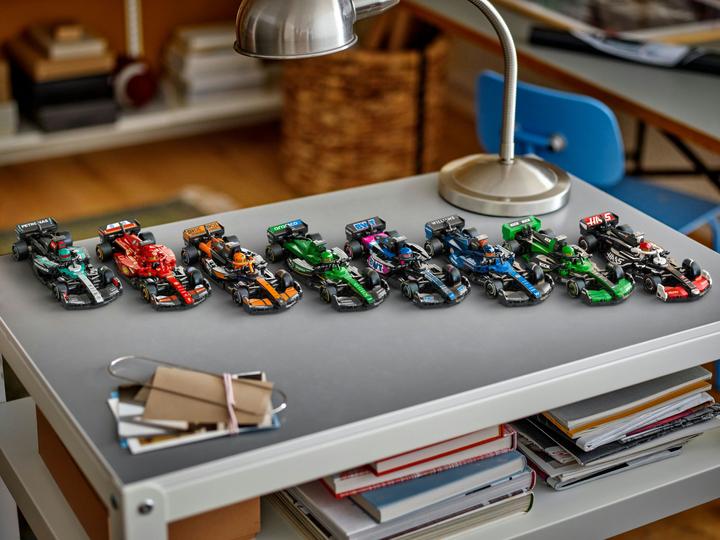Immagine prodotto LEGO Ferrari SF-24 F1 Rennauto (77242, LEGO Speed Champions)