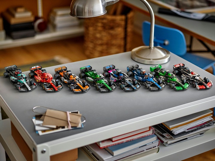 Produktbild LEGO Ferrari SF-24 F1 Rennauto (77242, LEGO Speed Champions)