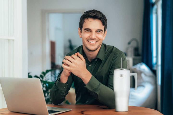 Actual product image Thermos ® Isolierbecher Refreshing Series grau 1,1 l (1.10 l)