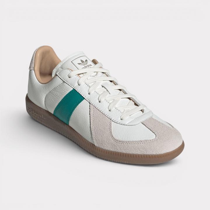 Core White, Gum, Power Green
