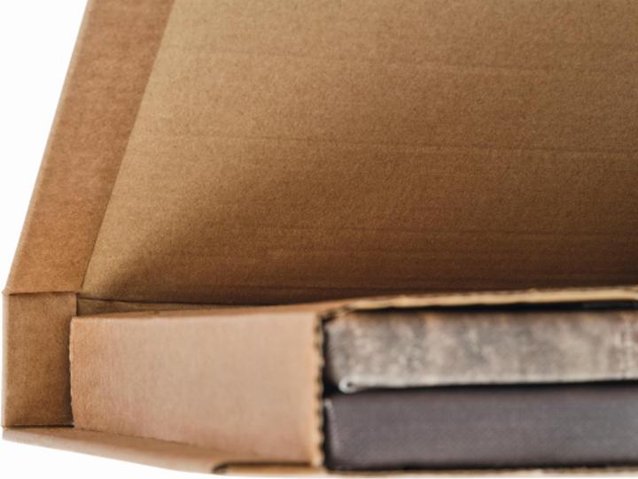 Produktbild Colompac ® Versandkarton Innenmasse: 30,7x-7,5x24,5 cm (BxHxT) Aussenmasse: 35x-7,8x25 cm (BxHxT) (20 x)