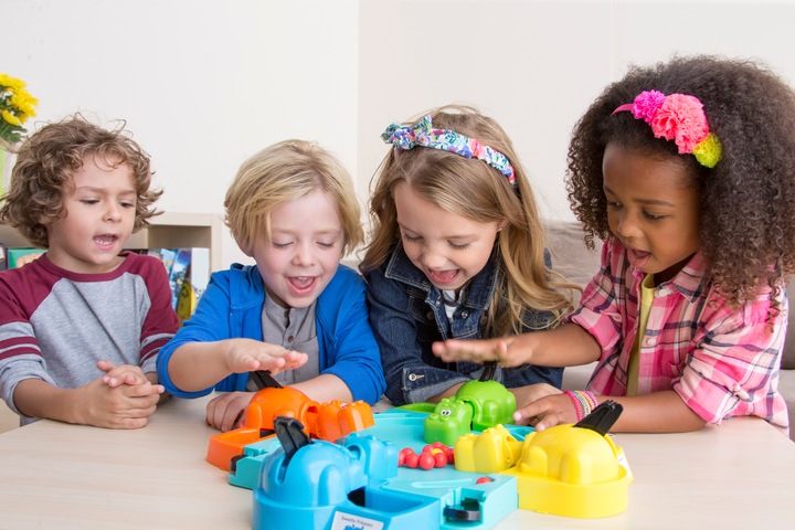 Actual product image Hasbro Gaming Hippo flip (German)