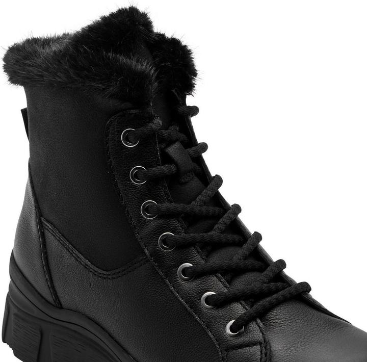 Actual product image Tamaris Stiefelette (40)