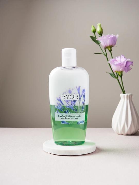Produktbild Ryor Cleansing And Tonization two-phase make-up removal emulsion for all skin types 300 ml (Make-Up Entferner, 300 ml)