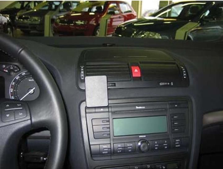 Produktbild Brodit ProClip für Skoda Octavia Modelle - ab Baujahr 2005