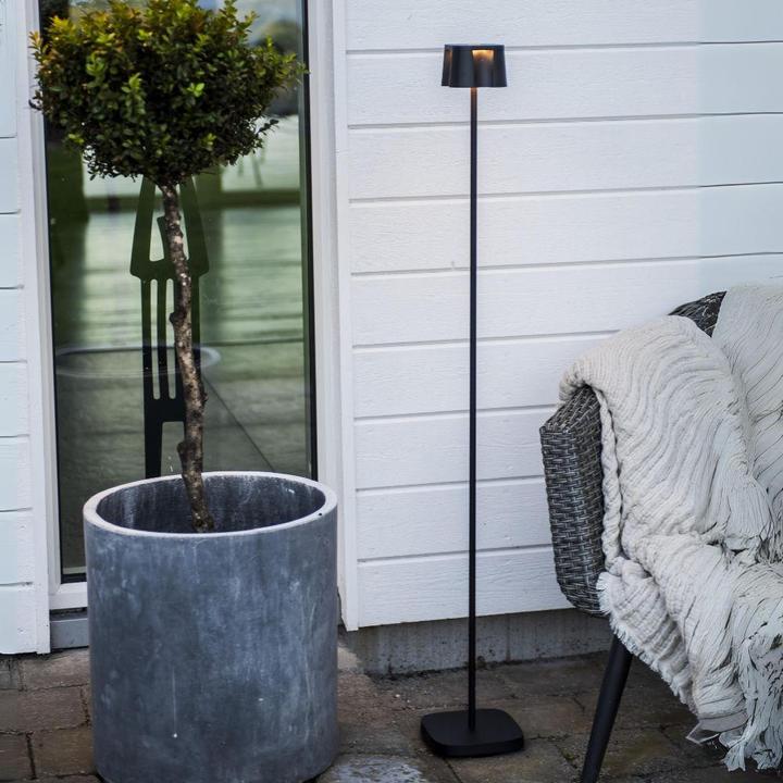 Produktbild Konstsmide Stehleuchte Nice USB, 2700 / 3000 K, 3