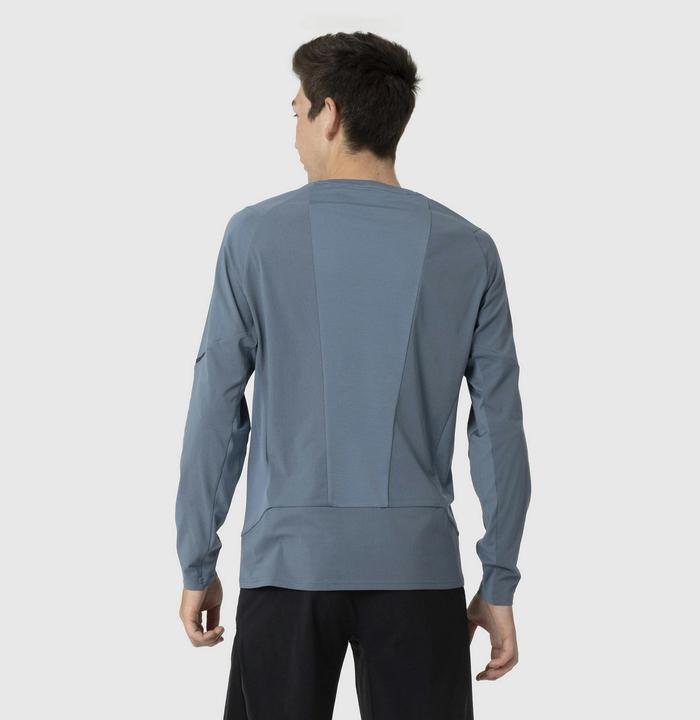 Actual product image Salewa PEDROC DRY Men's L/S TEE. (S)