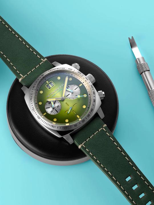 Actual product image Spinnaker SP-5068-06 Men's Watch Hull Chronograph Shire Green 42mm 10ATM (Chronograph)