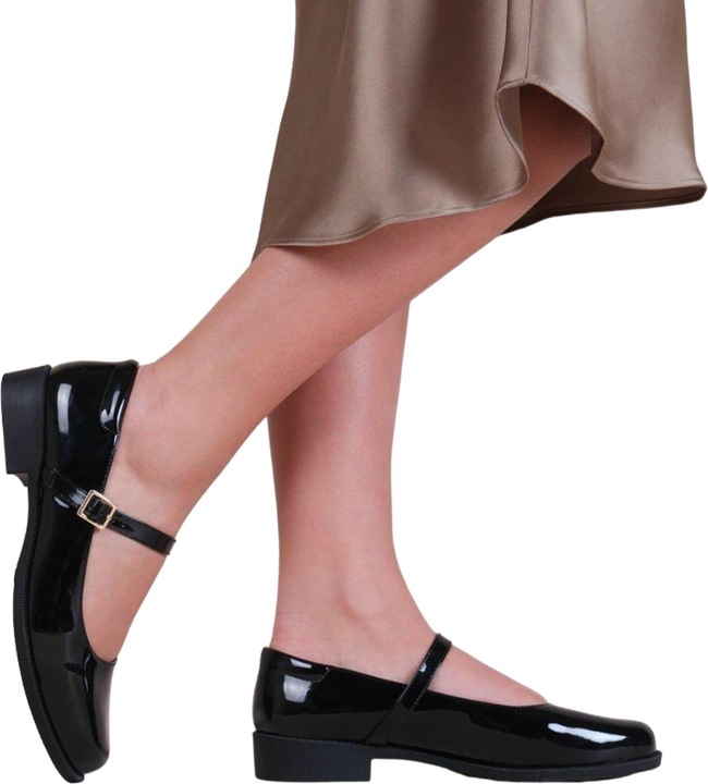 Actual product image Where's That From Womens/Ladies Kingston Buckle Detail Low Heel Loafers (41)