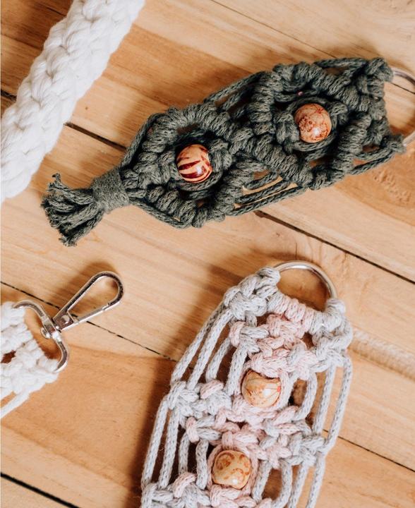 Actual product image Lalana Pendant with carabiner 50 x 45 mm, 2 pieces