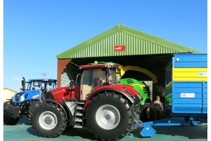 Actual product image Tomy Britains CASE - IH 300 CVX Tractor