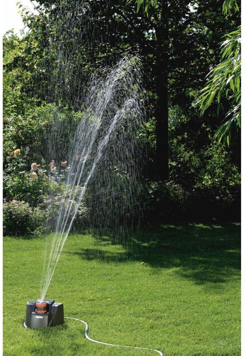 Produktbild Gardena Comfort Vielflächenregner Aqua Contour (Flächenregner)