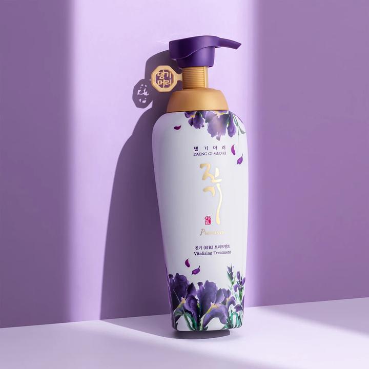 Actual product image Daeng Gi Meo Ri Vitalizing Premium Treatment 16.9 Fl Oz 500ml (500 ml)