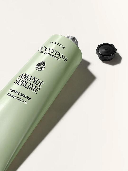 Actual product image L'Occitane Almond (150 ml)