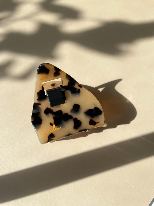 Actual product image Invisibobble Everclaw Leo Love (1 pcs.)