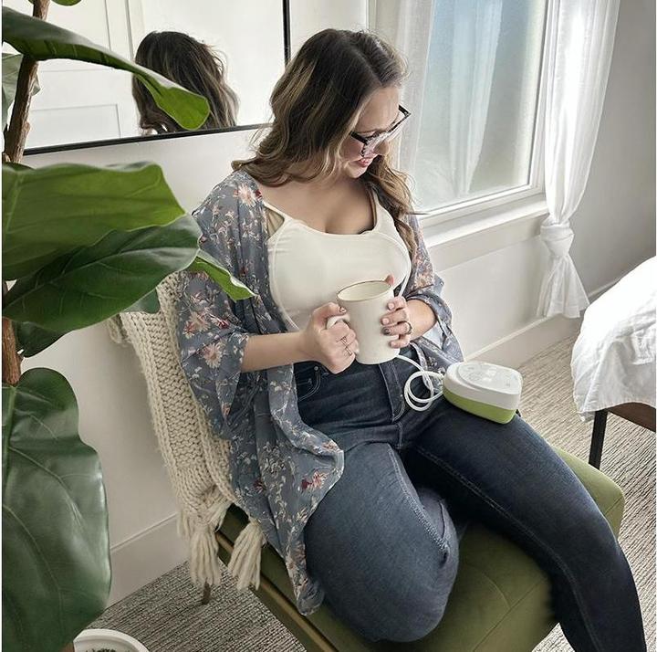 Image du produit Ardo Alyssa Hands-Free, pompe portable et mains libres