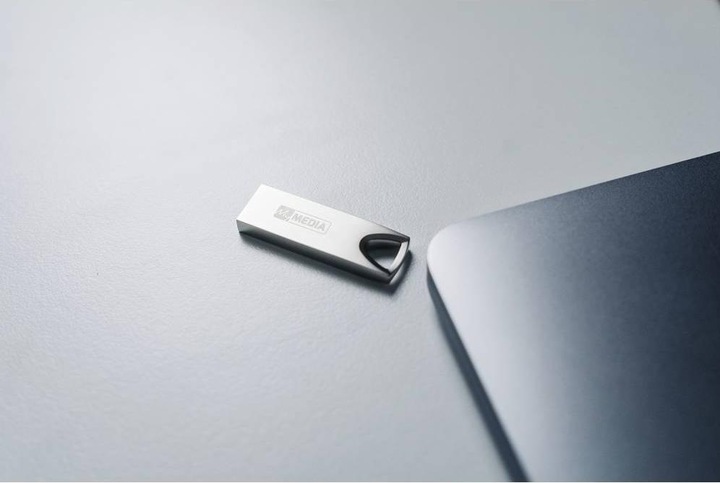 Image du produit MyMedia Clé USB 3.2 64 Go, type A, My Alu, argentée (64 Go, USB-A, USB 3.2)