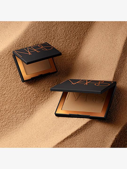 Produktbild NARS Cosmetics Mini Laguna Bronzing Powder Nr. 04 - Laguna (Nr. 04 - Laguna, Bronzer)