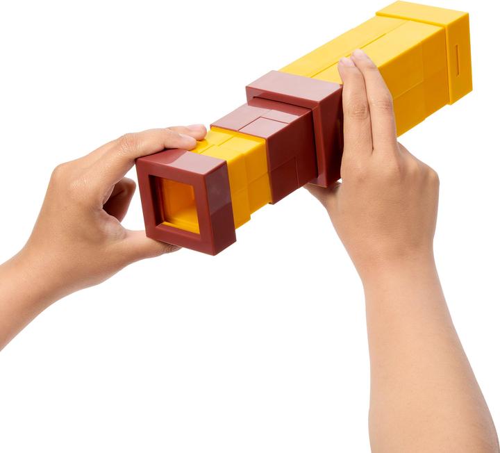 Actual product image Mattel Minecraft Pixel Spyglass Toy with Pixelating View Lens, Kid-Size Accessory for Role-Play & Costumes