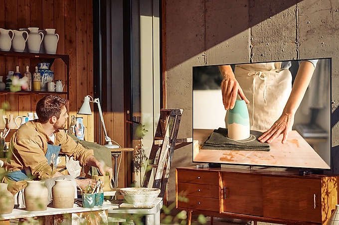 Produktbild Samsung GU55AU8079U (55", LED, 4K, 2021)