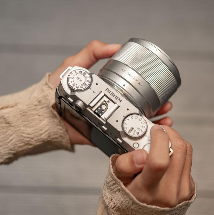 Productafbeelding Viltrox APS-C auto focus prime lens with large aperture, for Fujifilm XF mount,56mm/f1.7 (Fujifilm X, APS-C / DX)