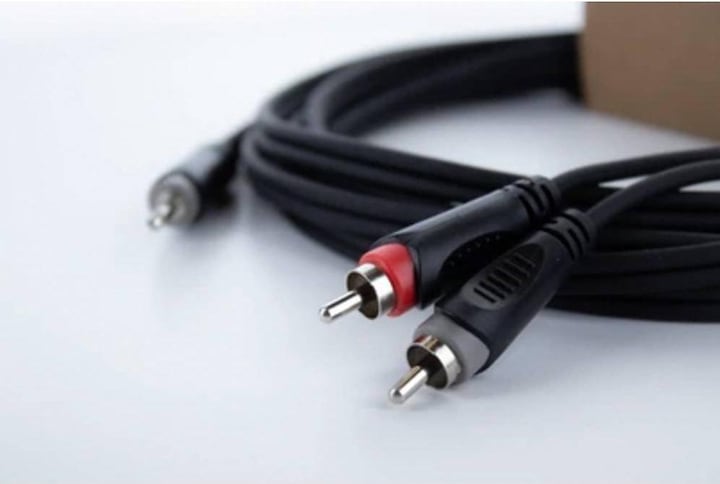 Produktbild Cordial 14857 Klinke / Cinch Audio Y-Adapter (1x Klinkenstecker 3.5 mm - 2x Cinc