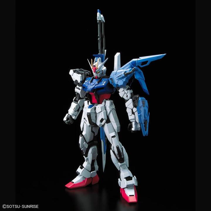 Actual product image Bandai Gundam - Perfect Strike Gundam Perfect Grade