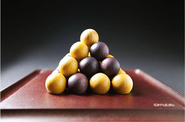 Actual product image Gigamic Pylos Classic (English, French, German, Italian, 2 Players)