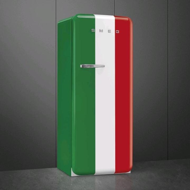 Actual product image Smeg Retro Style FAB28RDIT5 (270 l)
