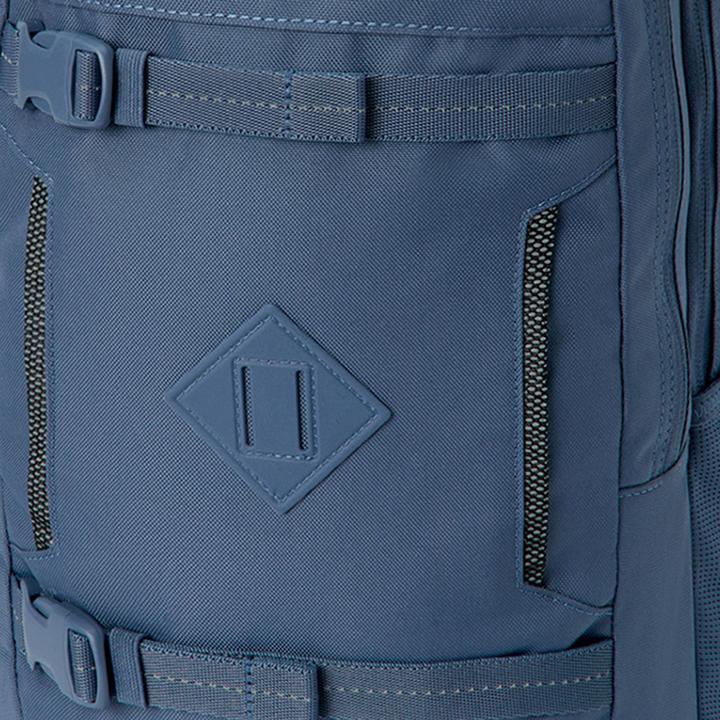 Actual product image Dakine Mission (18 l)