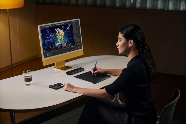Actual product image XP-Pen Deco Pro XLW Gen 2 (15", 5080 lpi)