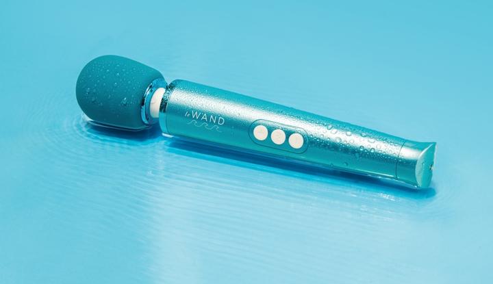 Actual product image Le Wand Dive