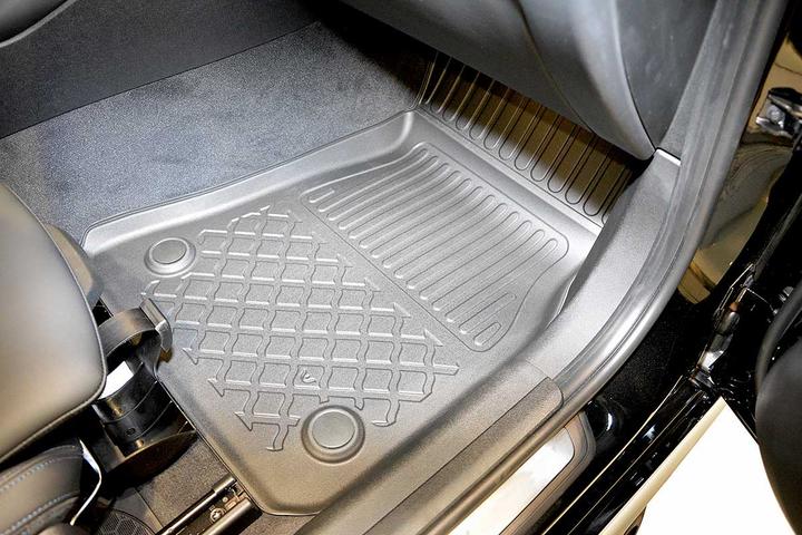 Produktbild Aristar Allwetter Fussmatten für BMW 3er / X-Drive / X-Drive Touring / Plug-in Hybrid (G20, G21,G80) ab 03.2 (1 Set à 3 Fussmatten)